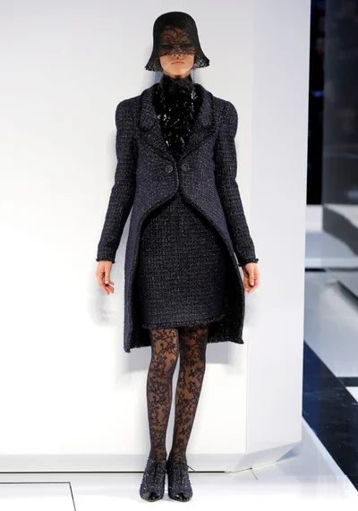 Look 15